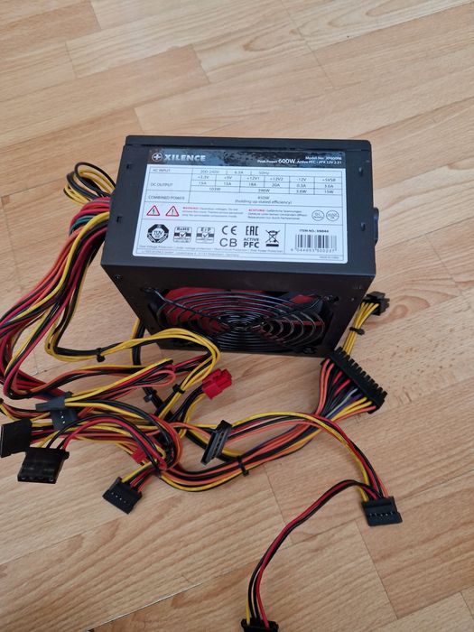 600W 24+8(4+4)/6sata/2molex/8(6+2)відео  Блок живлення для компьютер