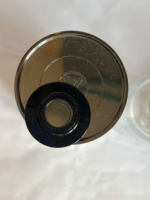 flakon po perfumach Louis Vuitton Imagination