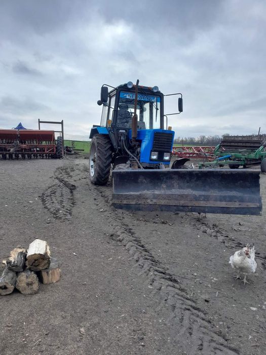 Продам МТЗ 82 і все що на ньому