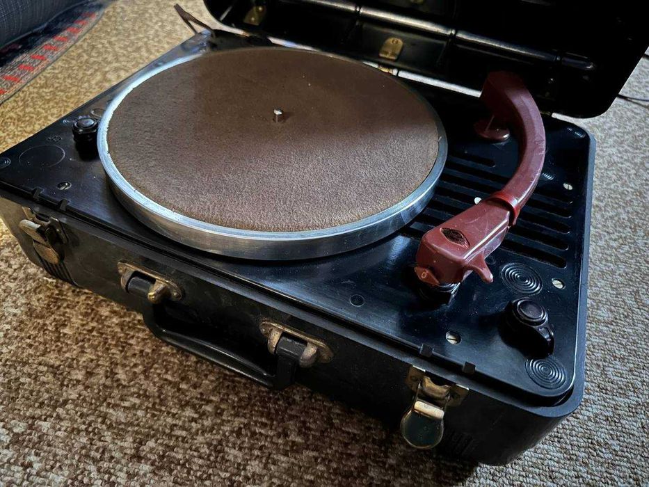 Програвач платівок Эльфа