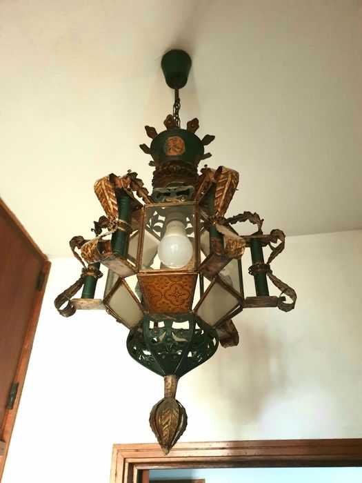 Belíssimo candeeiro vintage metal e vidro 88x35cm