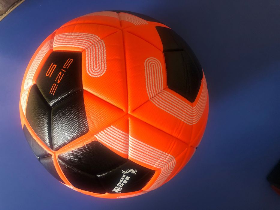 М'яч футбольний  PL PTCH термосклейка Розмір 5 для асфальту