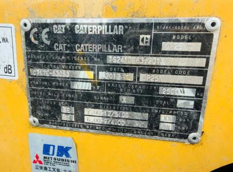 Вилочний погрузчик навантажувач CATERPILLAR GP25NTз вилами 2013 РОКУ