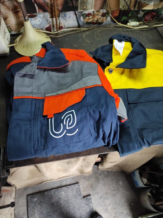 Продам спец одежду