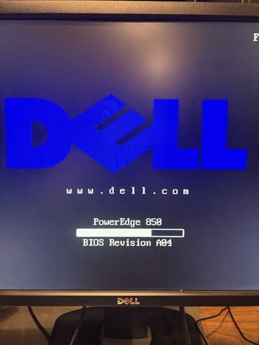 Serwer DELL Power Edge 850
