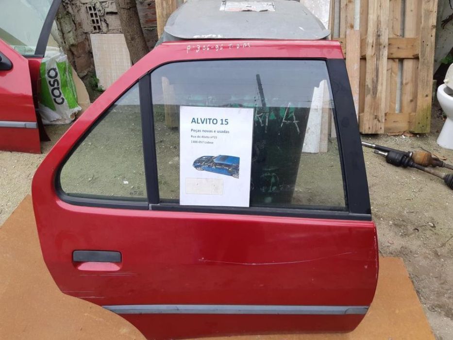 porta tras direita Peugeot 306  1996
