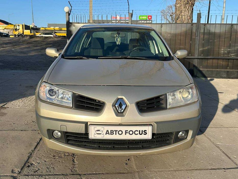 Renault Megane 2006 1.4 Бензин МКПП