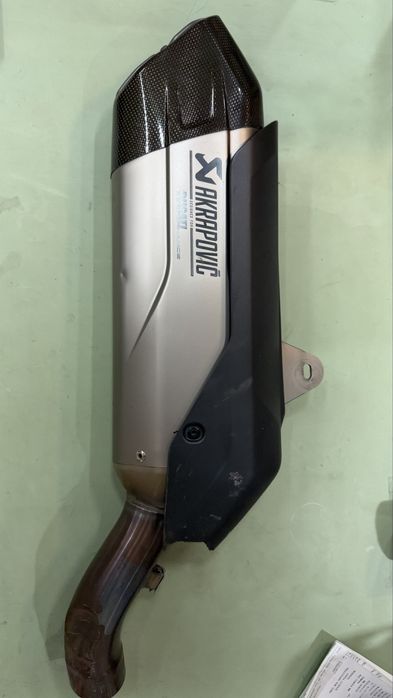 Escape Akrapovic Ducati Multistrada v4 2025