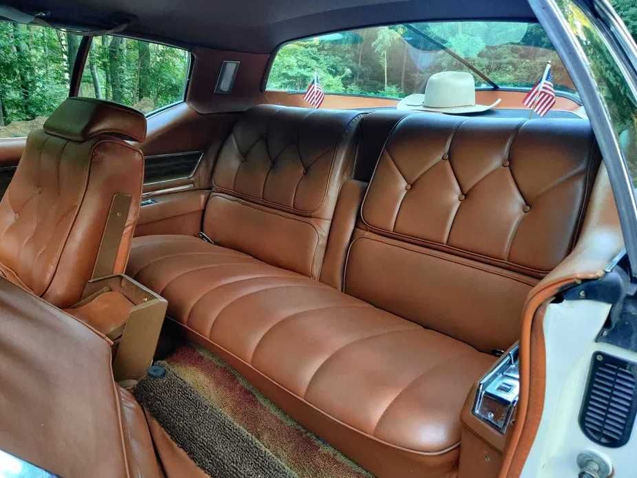 Buick Riviera 1972 (На ходу, але без кузова)