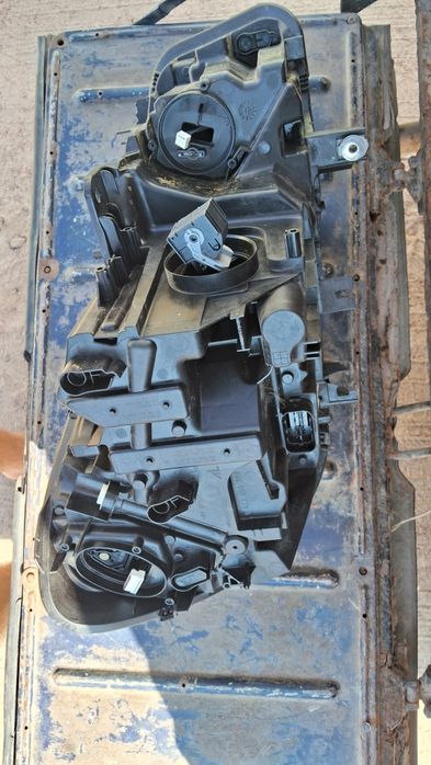 Фара ліва BMW 2серії