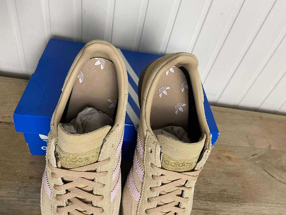 Używane buty damskie adidas handball spezial beżowe org 38 2/3