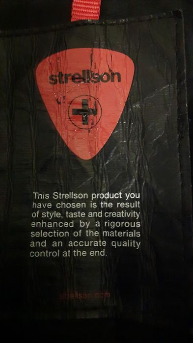 Шкіряна куртка strellson
