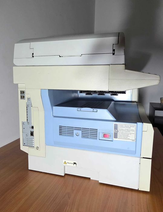 Fotocopiadora multifunções Ricoh Aficio MP 201 SPF