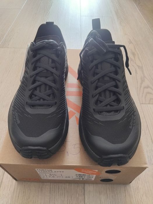 Buty biegowe Lowa Fortux - rozmiar 40 NOWE