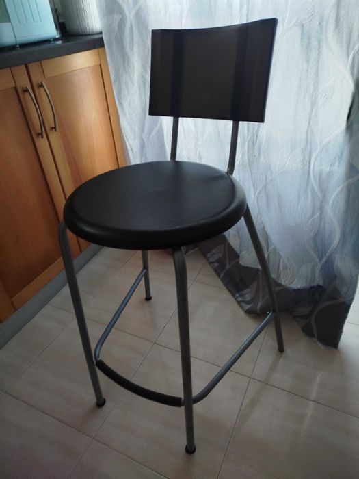 Bancos altos para cozinha - Reservado actualmente