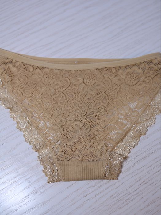Трусики жіночі нові