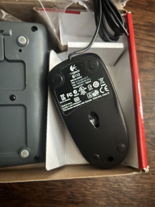 Клавиатура Logitech k200 media keyboard и мышка проводная