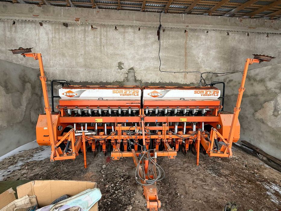 Продам сівалку KUHN 2015 рік SDM227-29 Зернова 5 м