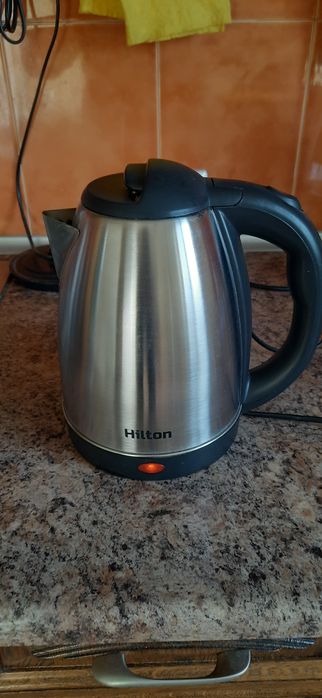 Электрочайник Hilton