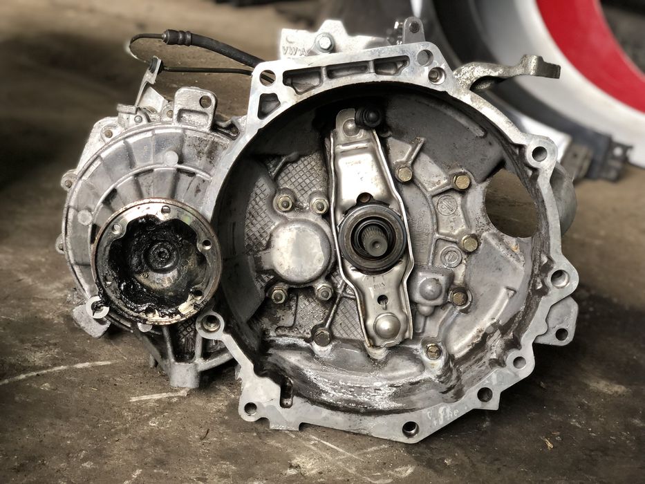 Коробка передач КПП 1.9 tdi 5 ст HNV пассат б6 гольф 5 шкода а5 кадди