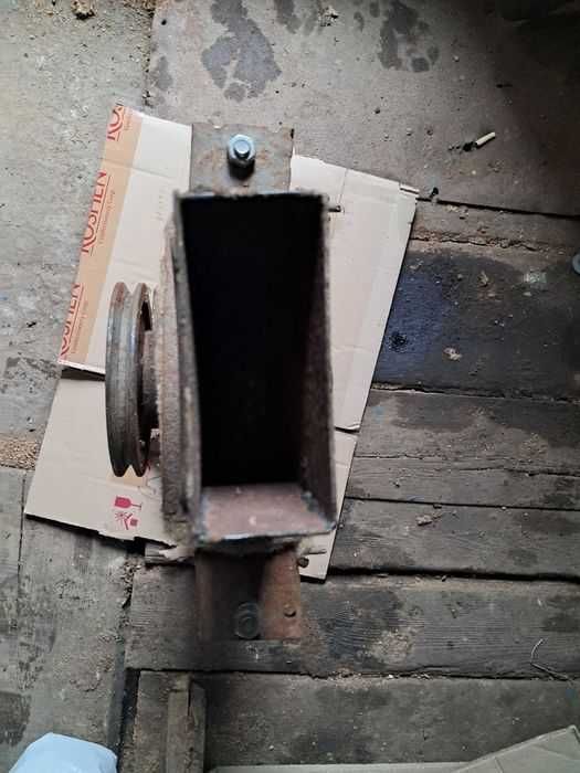 Чудовий, потужний, міцний млинок (круподробілка)