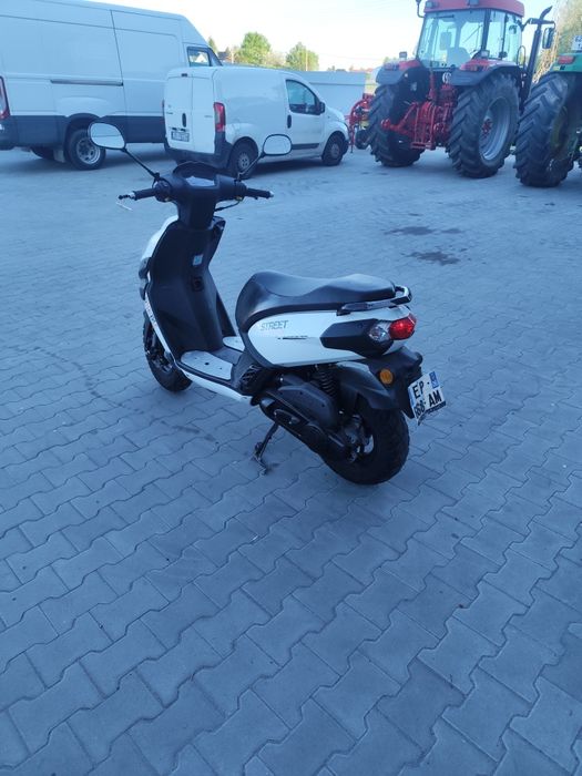 Peugeot kisbee 50 street zone 2017 rok