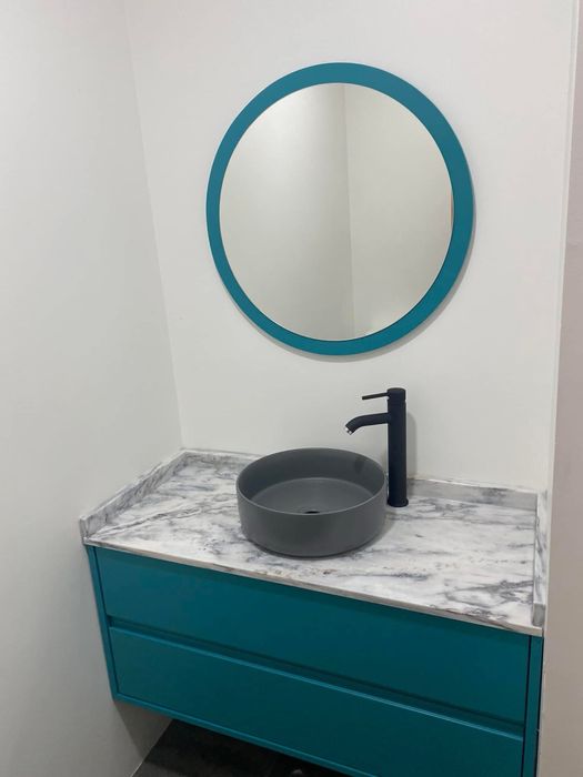 Roupeiros e Estofos por medida