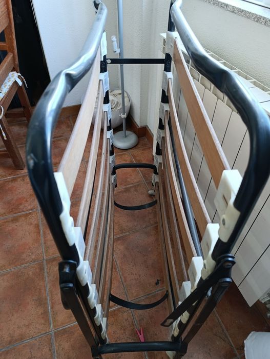 Divã cama desmontável