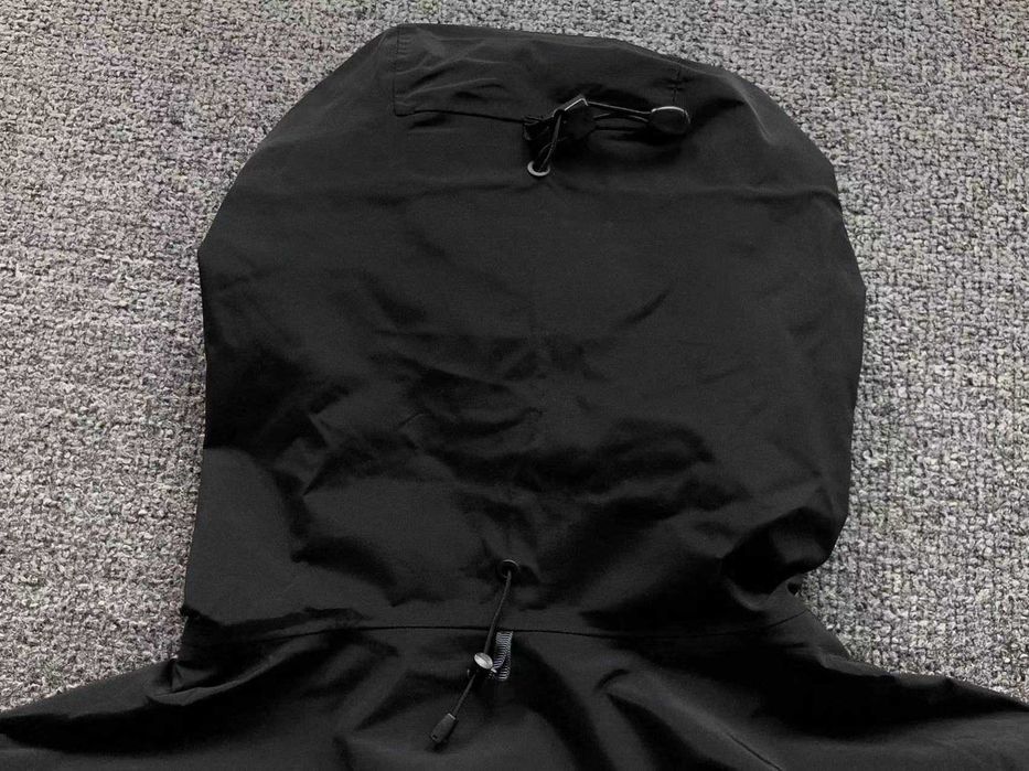 Вітровка Arcteryx ветровка куртка арктерикс