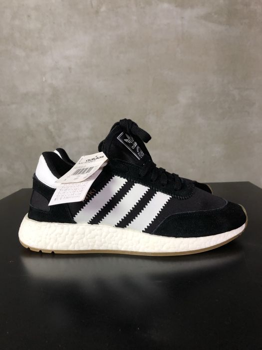 Adidas Iniki (I-5923) — 41 розмір Ідеальний баланс-стилю та комфорту