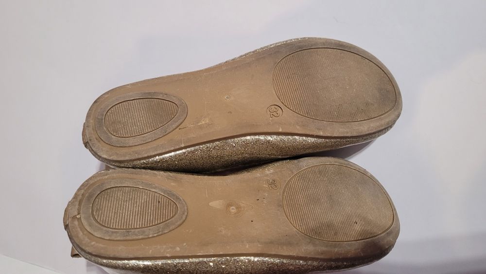 Złote buciki baleriny dla dziewczynki nr 32 smyk cool club na święta