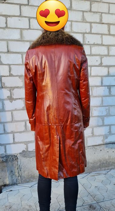 Плащ, пальто шкіряне