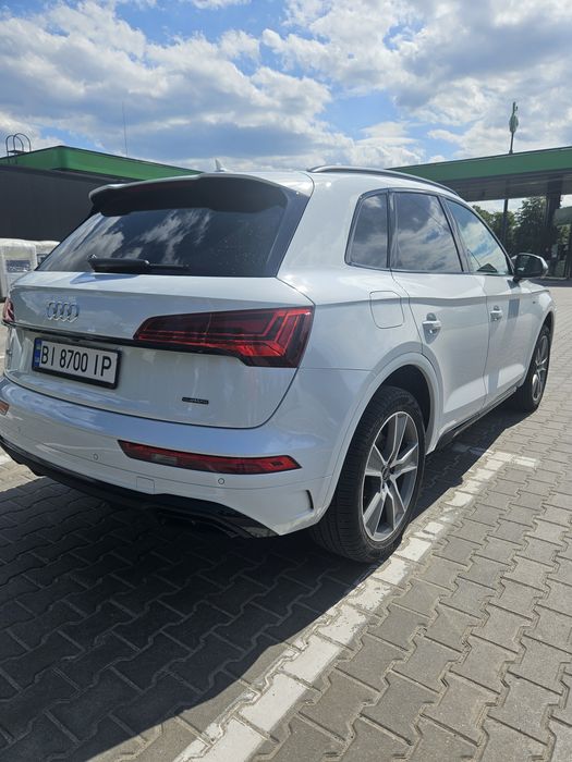 Audi q5 45 tfsi 2025 рік