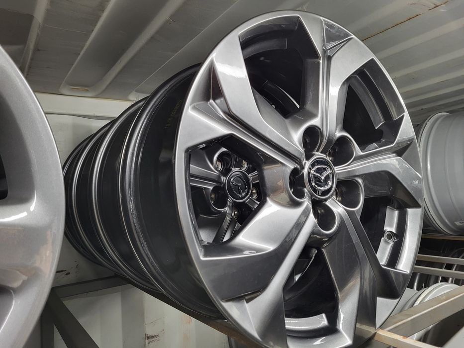 Felgi 18 Mazda CX-5 CX-8 MX-30 CX-30 CX-4 5x114,3 ET45 Oryginał grafit