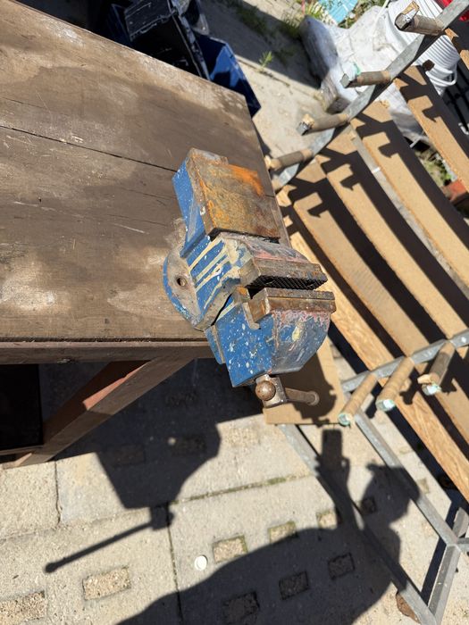 Imadło ślusarskie pancerne 100mm z kowadełkiem | Solidne warsztatowe