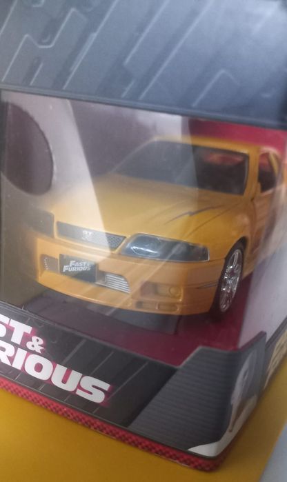 Leon's Nissan skyline GT-R fast & furious jada 1:32