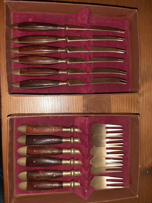 4 copos licor cristal antigos Conjunto talheres antigos