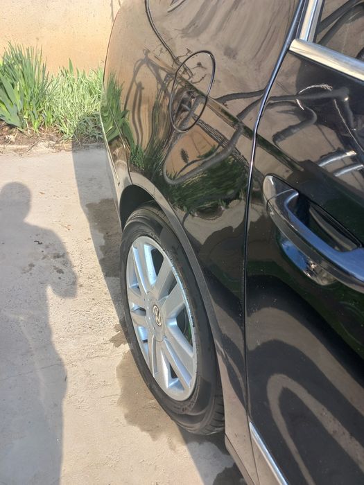 Авто  PASSAT B6  2.0 fsi