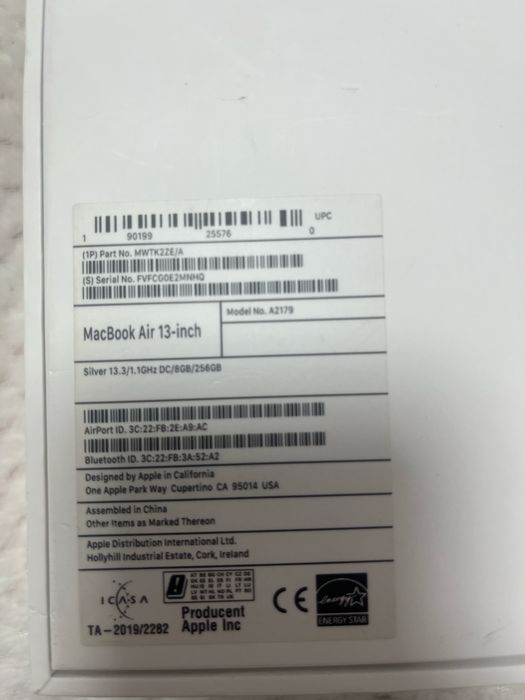 Macbook Air 13-calowy