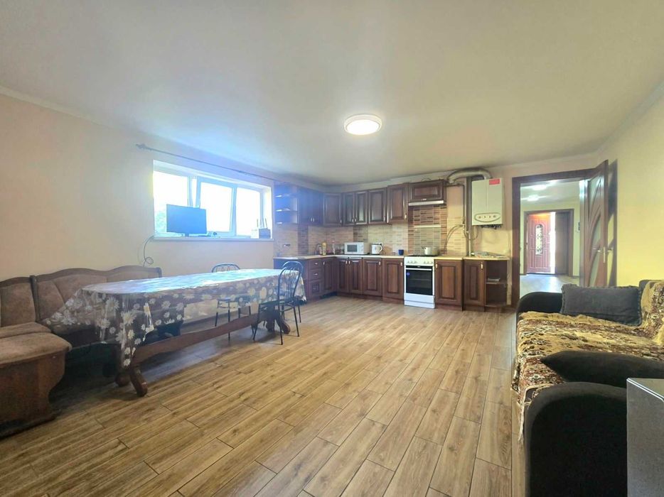 Продаж 3 поверхового Будинку з ремонтом 1й поверх Рясне Руське Львів