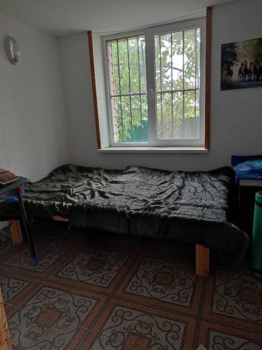 дом-дача, берег лимана, до моря 5 км.