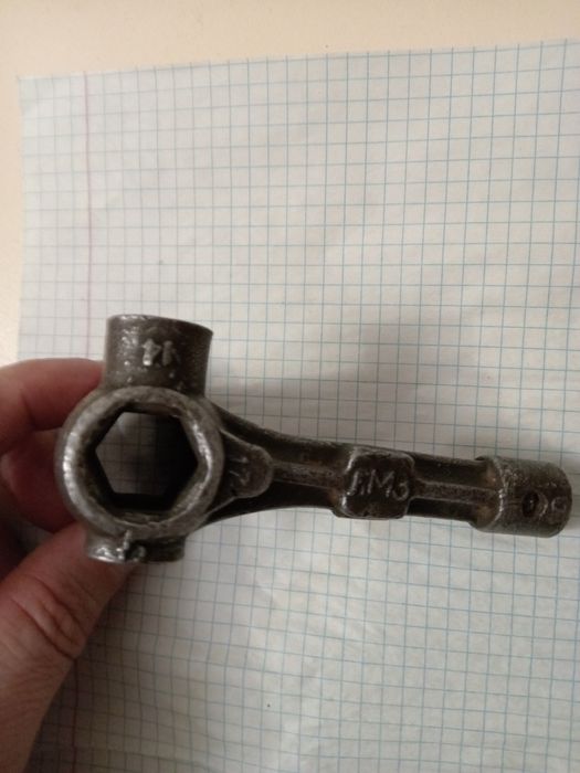 Продам ключ ЛМЗ.