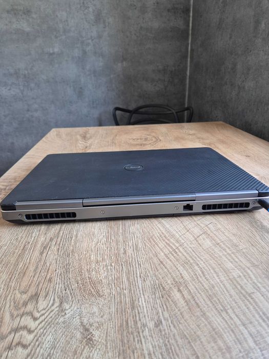 Dell Precision 7710 17,3"  i7 16GB SSD 512GB Quadro M5000M