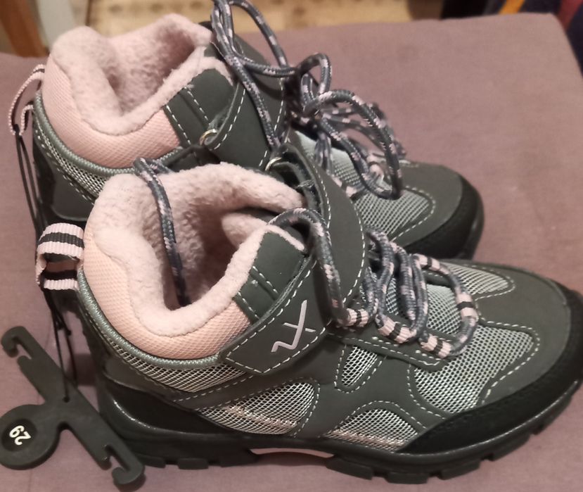 Nowe buty trekkingowe dziewczece 29 (od 28)