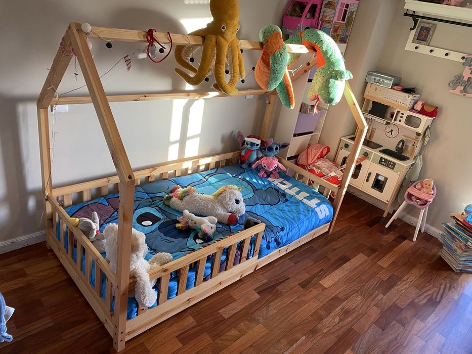 Cama de Criança (formato casinha)