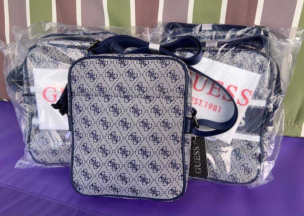 Сумка чоловіча Guess Сумка мужская Guess  Розмір 24*21*6,5 см
