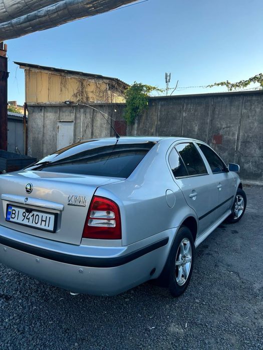 Skoda Octavia 2002 VIN TMBBL41U828570051 фото оголошення 2 з 8