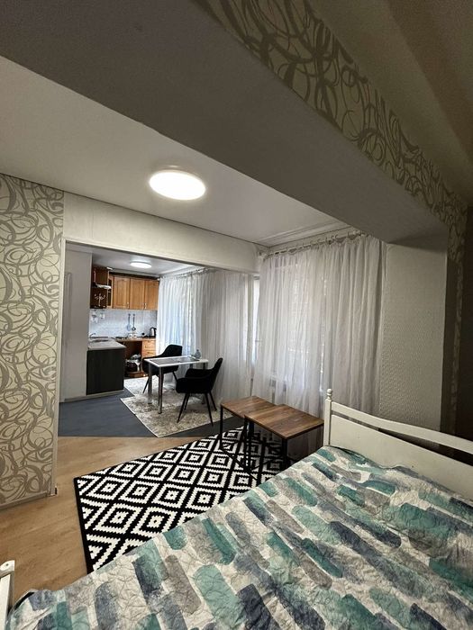 Сдам  1 к квартиру, р-н Площади.