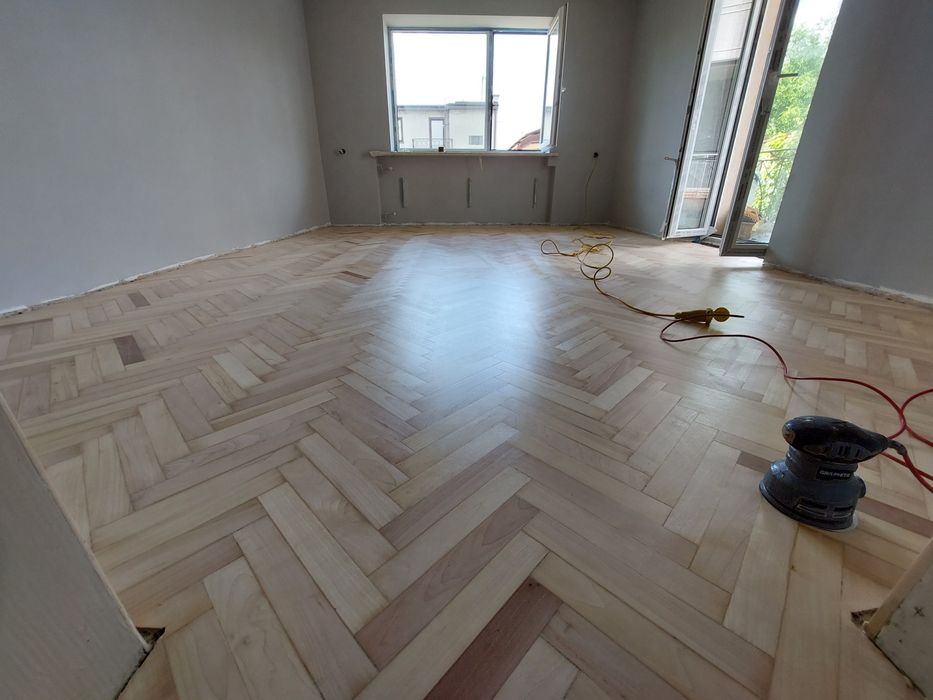 Cyklinowanie i renowacja parkietów