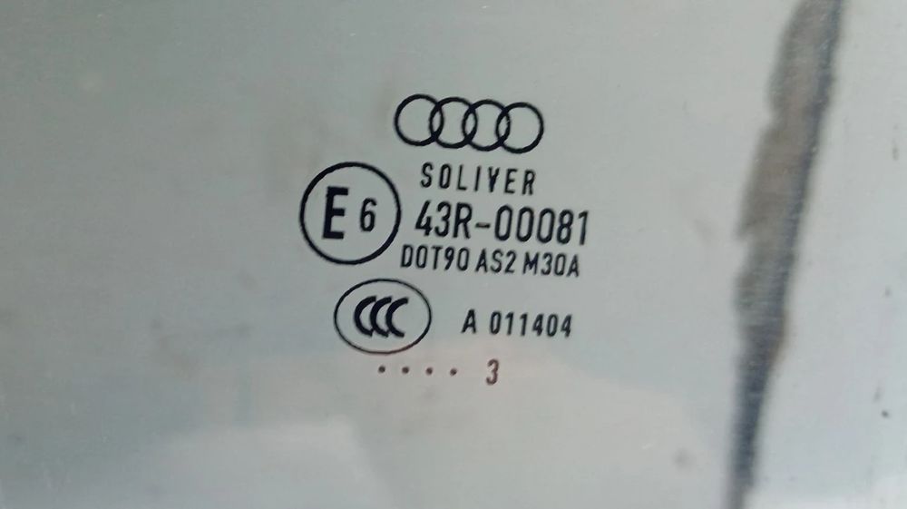 Vidro porta trás direito AUDI A1 Sportback (8XA, 8XF)
